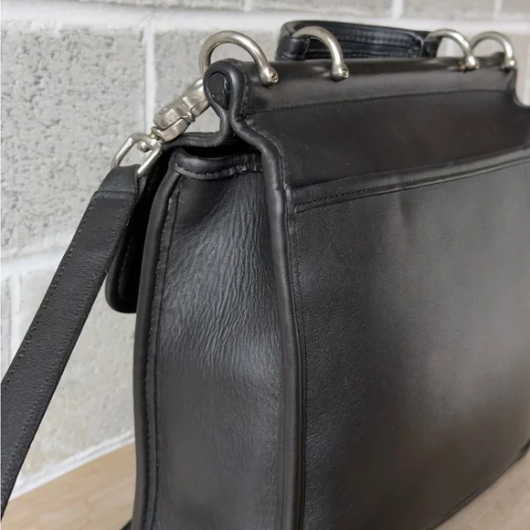 Coach Willis Black Leather Top-Handle Satchel with Detachable Strap - Picture 9 of 16